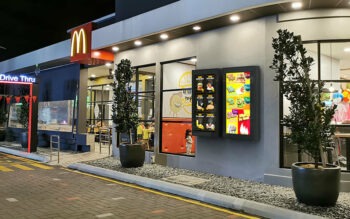 M5 OUTDOOR - Boîtier pour moniteur digital signage - Image 2